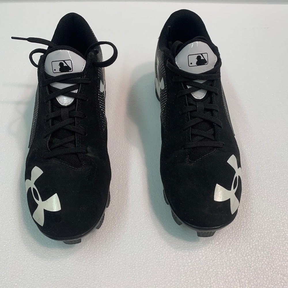 Under Armour Baseball Cleats 8 Black/White